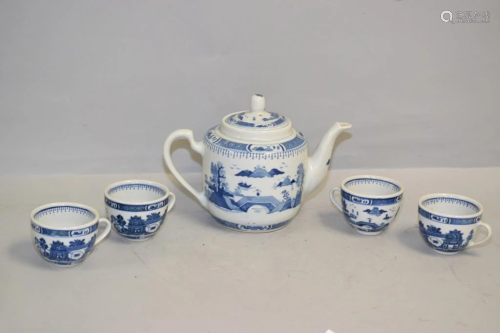 1950s Chinese Porcelain Export B&W Tea Set
