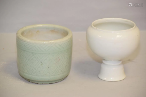Qing Chinese Porcelain Pea Glaze/White Glaze Wares
