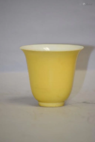 17-18th C. Chinese Porcelain Yellow Glaze Bell Cup