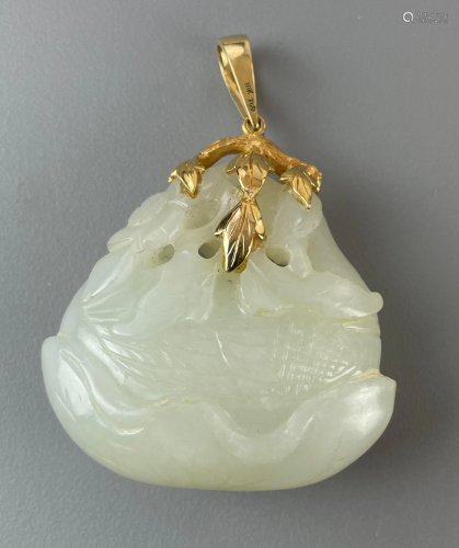 Chinese Nephride Jade Fruit Carved Pendant in 18k