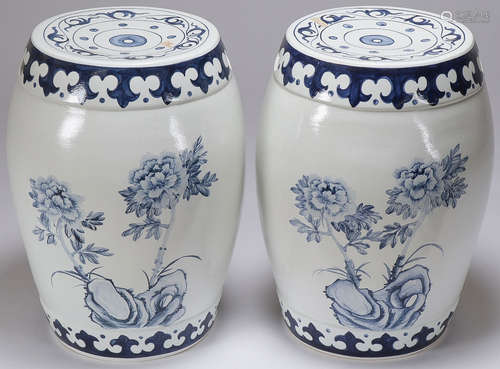 PAIR OF CHINESE GLAZED GARDEN STOOLS