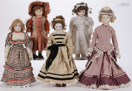 5 REPRODUCTION FRENCH AND GERMAN DOLLS CIRCA 1980