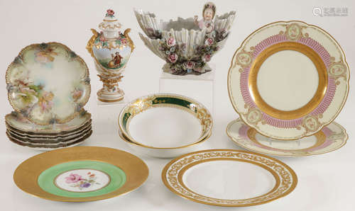 LARGE MIXED VINTAGE PORCELAIN GROUP