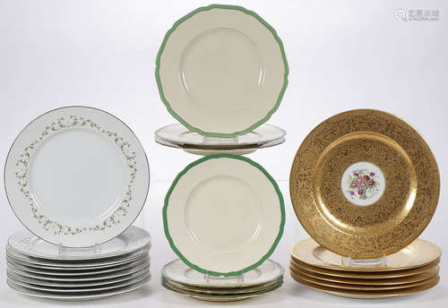 PORCELAIN DINNER PLATES