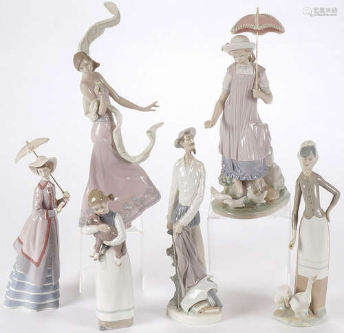 SIX LLADRO FIGURINES