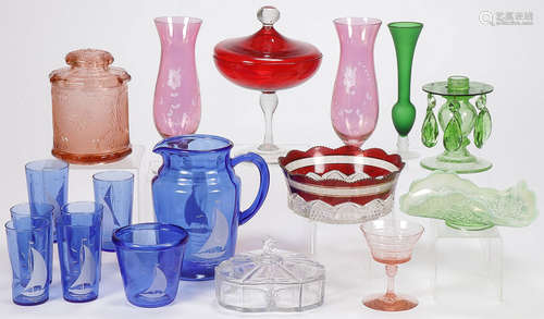 VINTAGE GLASSWARE GROUP