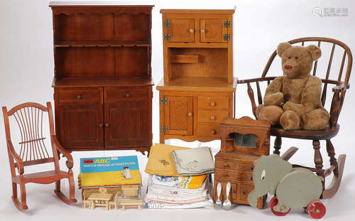 CHILD & DOLL FURNITURE & TOYS