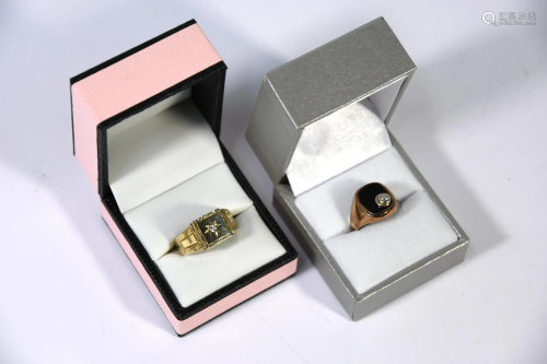 9ct rose gold onyx and diamond set signet ring