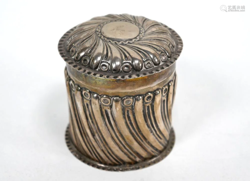 Victorian silver trinket pot
