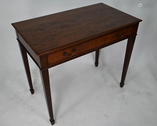 A Victorian mahogany single drawer side table