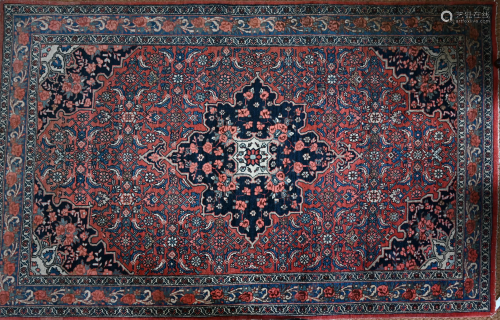 n antique Persian Feraghan-Saruk rug, 230 cm x 138 cm