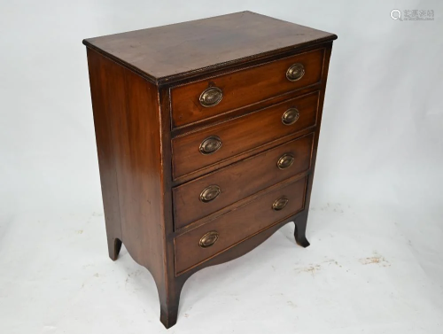 A Victorian mahogany chest of four long graduated