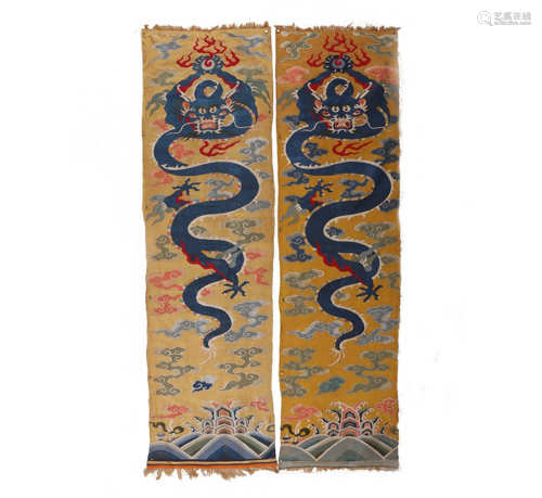 A PAIR OF CHINESE VERTICAL HAND EMBROIDERY SCROLLS