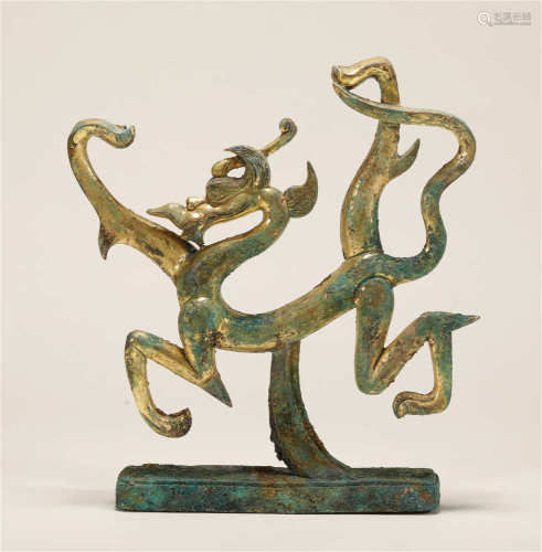 A CHINESE GLIDED BRONZE DRAGON DESIGN TABLE DISPLAY