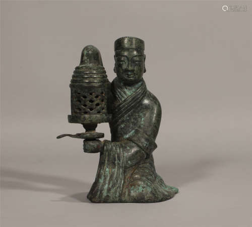A CHINESE VINTAGE BRONZE LAMP