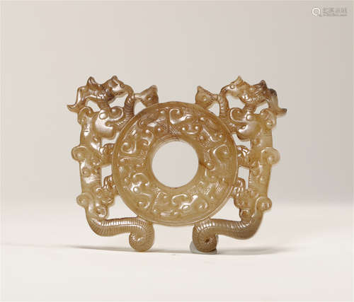 A CHINESE VINTAGE JADE PAD