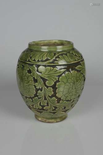 chinese green glazed porcelain pot