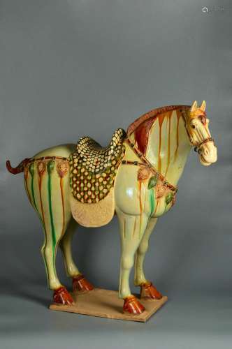 chinese sancai porcelain horse