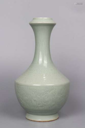 chinese bean celadon glazed porcelain vase