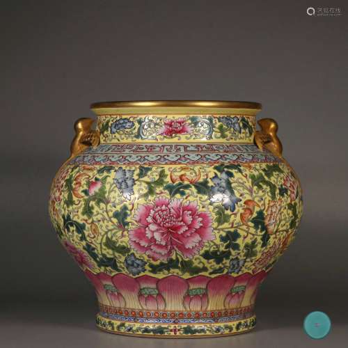 chinese yellow-ground porcelain pot