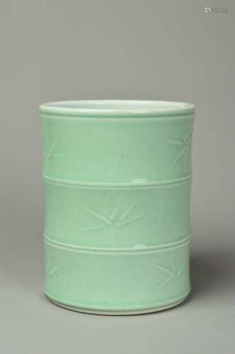 chinese bean celadon glazed porcelain brush pot