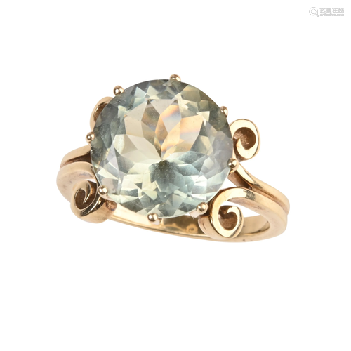 Green Quartz, 14k Yellow Gold Ring.