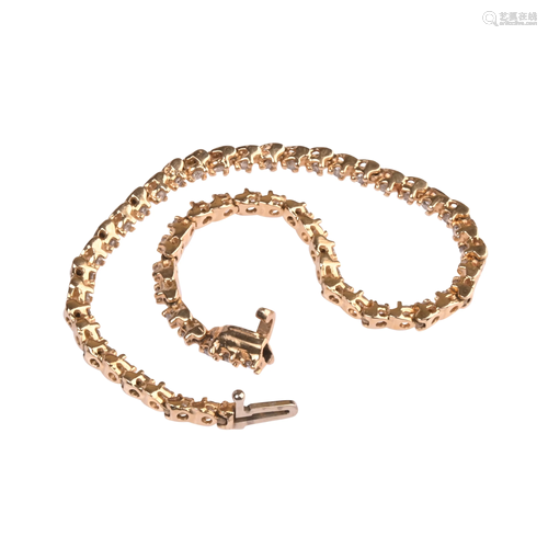 Diamond, 14k Yellow Gold Bracelet.