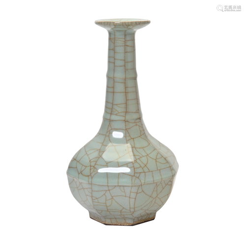 Chinese Longquan Guan-Type Bottle Vase.