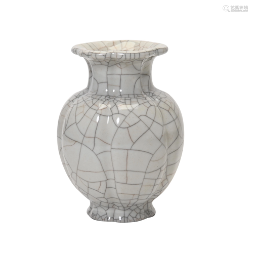 A Chinese Ge-Type Lobed Vase.