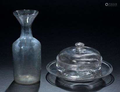 XVIIIth century我们加入了一个玻璃瓶，瓶颈外撇。XIXth century高...