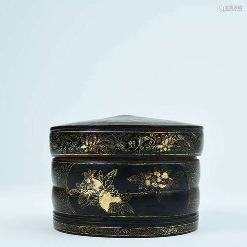 A Gilt Lacquerware Box And Cover