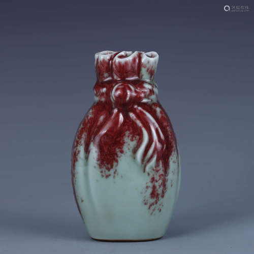 A Flambe-Glazed Celadon Bundle Vase