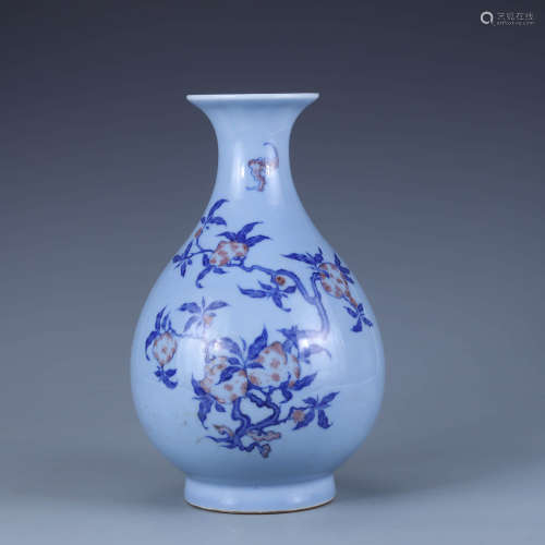 An Underglazed-Redd Blue And White Peaches Pear-Shaped Vase