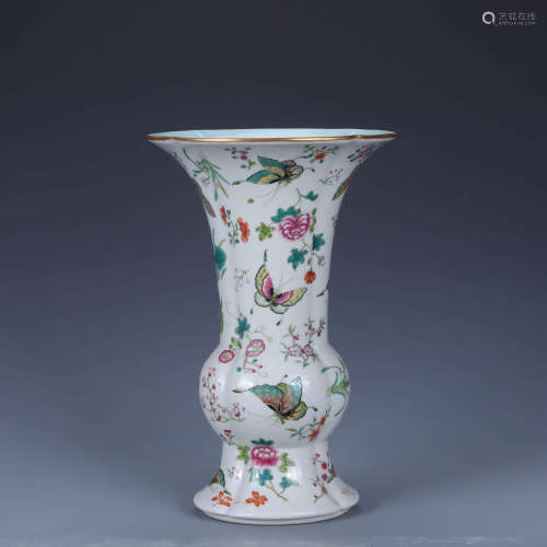 A Famille Rose Butterfly&Flowers Beaker Vase