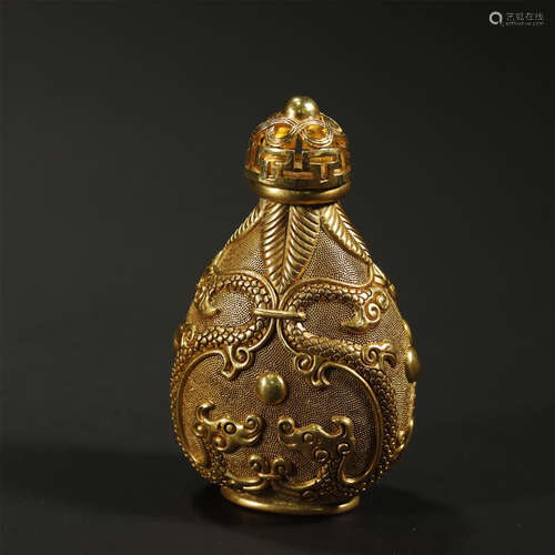 A CHINESE GILT-BRONZE SNUFF BOTTLE