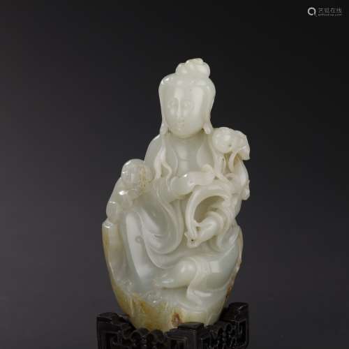 A CHINESE HETIAN JADE GUANYIN,QING DYNASTY