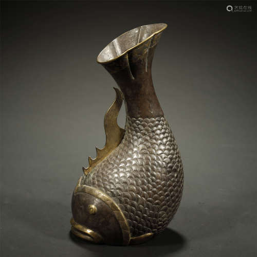 A CHINESE,BRONZE VASE,QING DYNASTY