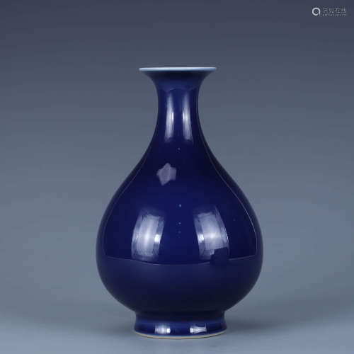 A Blue-Glazed Pear-Shaped Vase