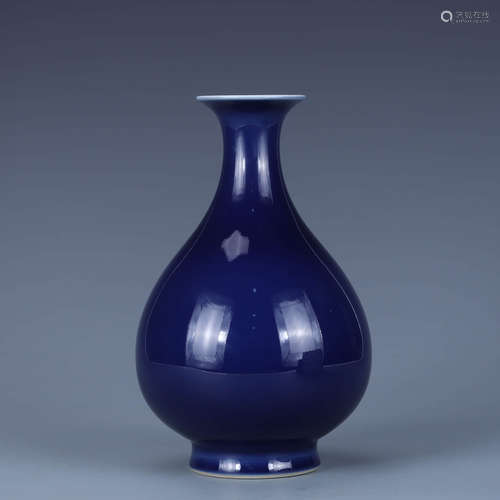 A Blue-Glazed Pear-Shaped Vase