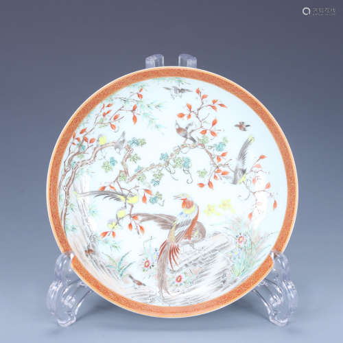 A Famille Rose Flowers&Birds Dish
