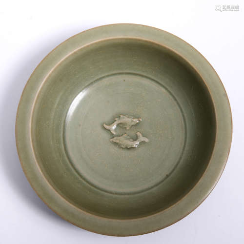 A Longquan Kiln Celadon-Glazed Double Fishes Charger