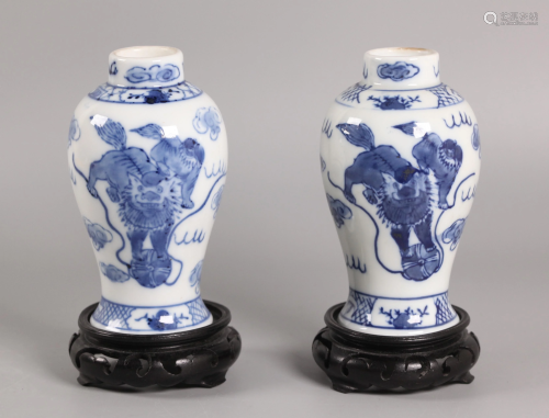 pair of Chinese porcelain vases, possibly 19th c.