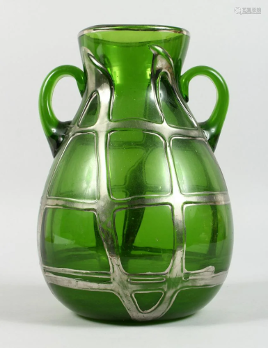 A GOOD LOETZ STYLE GREEN GLASS TWO HANDLED VASE with