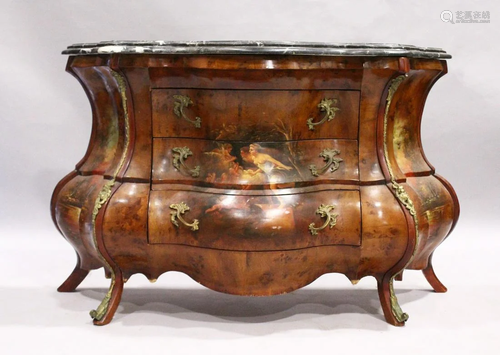 A GOOD 17TH/18TH CENTURY DESIGN ITALIAN BOMBE COMMODE