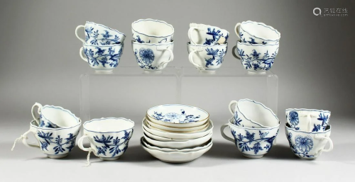 A QUANTITY OF MEISSEN BLUE AND WHITE ONION PATTERN CUPS
