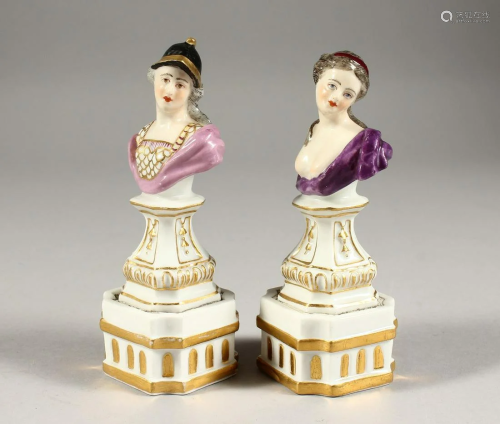 A GOOD SMALL PAIR OF DRESDEN BUSTS ON FIXED STANDS …