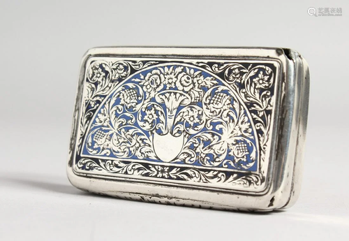 A CONTINENTAL SILVER AND BLUE ENAMEL SNUFF BOX, 3 ins