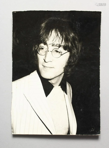 A SUSAN BLAKE PHOTOGRAPH OF JOHN LENNON at an art