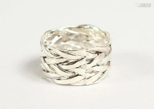 AN ENTWINED RING