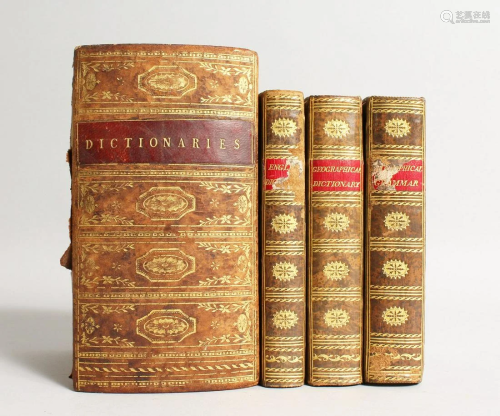 DICTIONARIES: Three small books in a box, ENGLISH